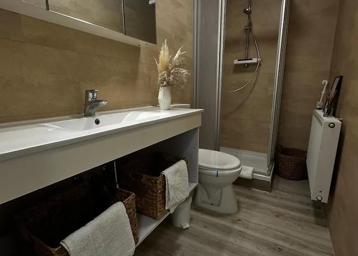 With A Great Location In Weilheim アパート *