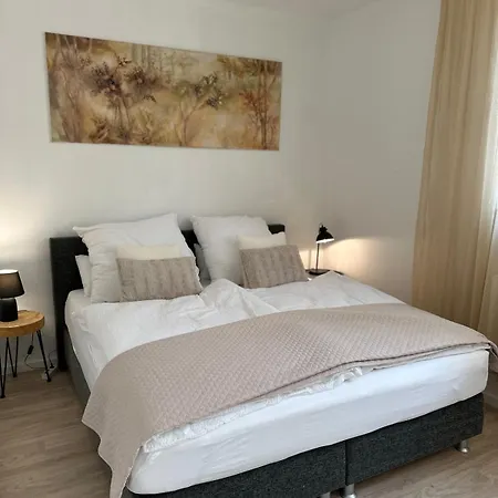 With A Great Location In Weilheim Lägenhet
